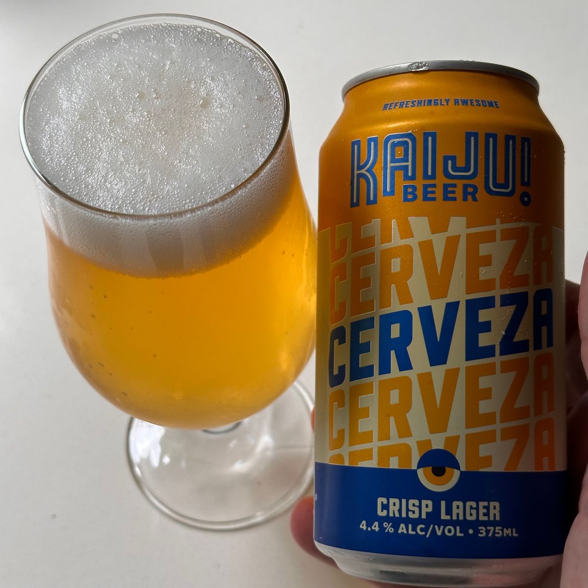 Kaiju! Cerveza Crisp Lager
