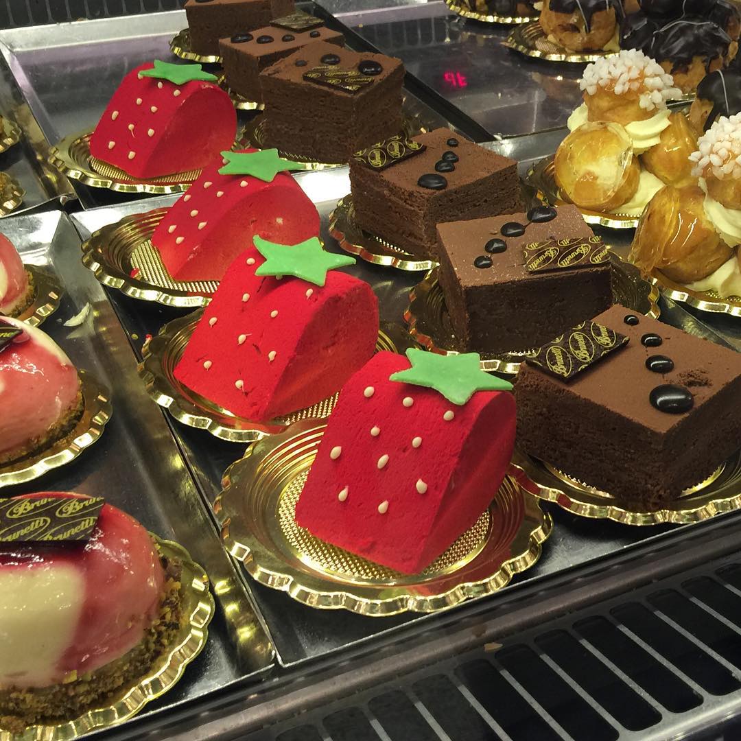 Brunetti's...