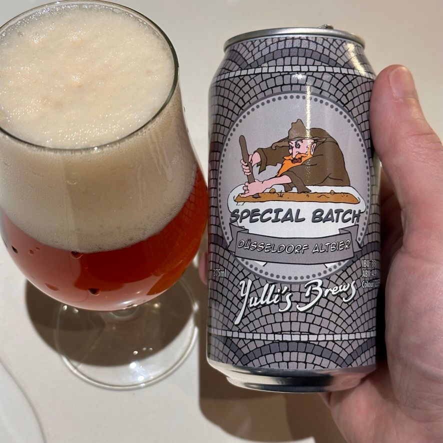 Day 12 -Yulli's Brews Special Batch Düsseldorf Altbier