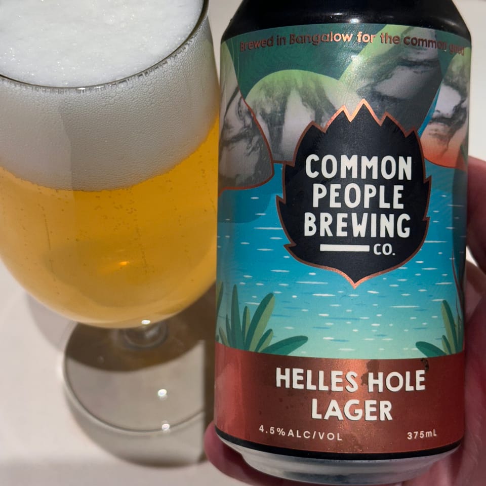 Common People Helles Hole Lager
